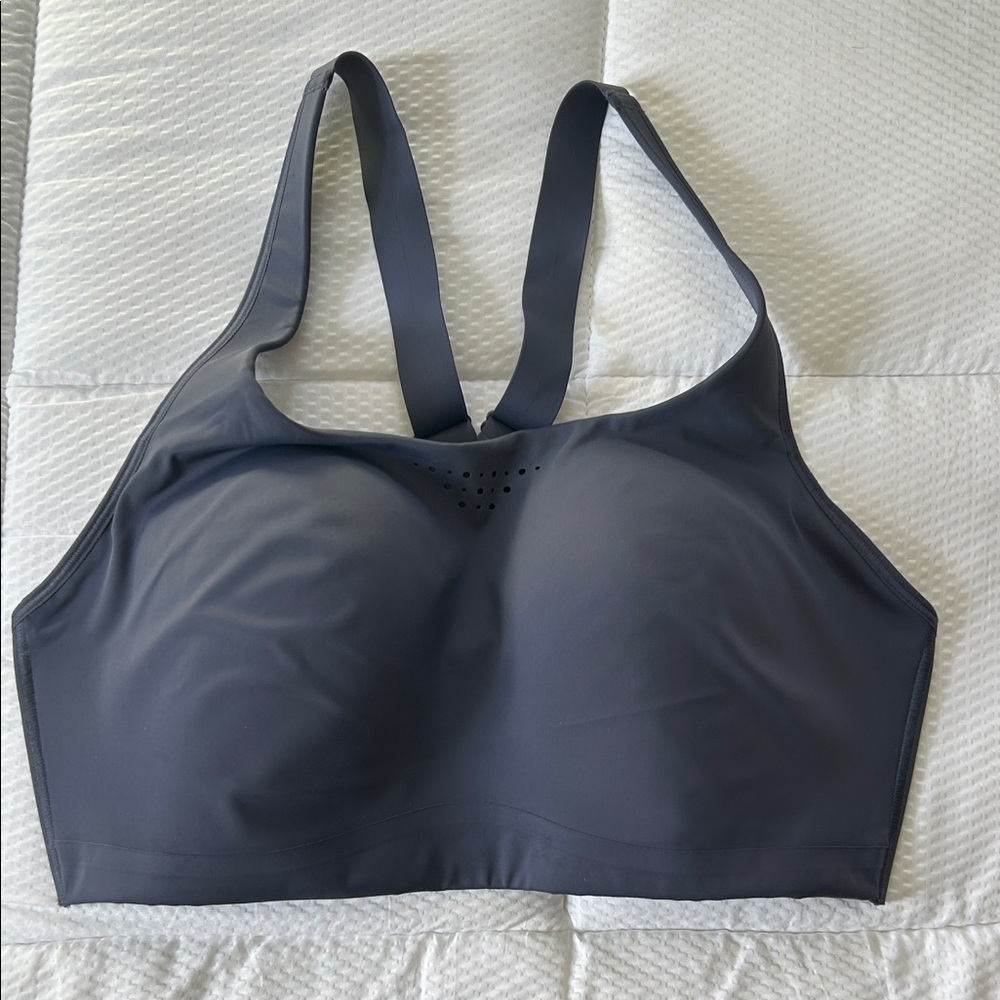 Athleta Phenomena Bra Size 36DD